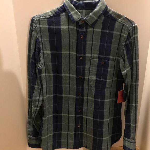 Mossimo Supply Co. Other - NWT Mossimo Supply Co mens plaid shirt Small